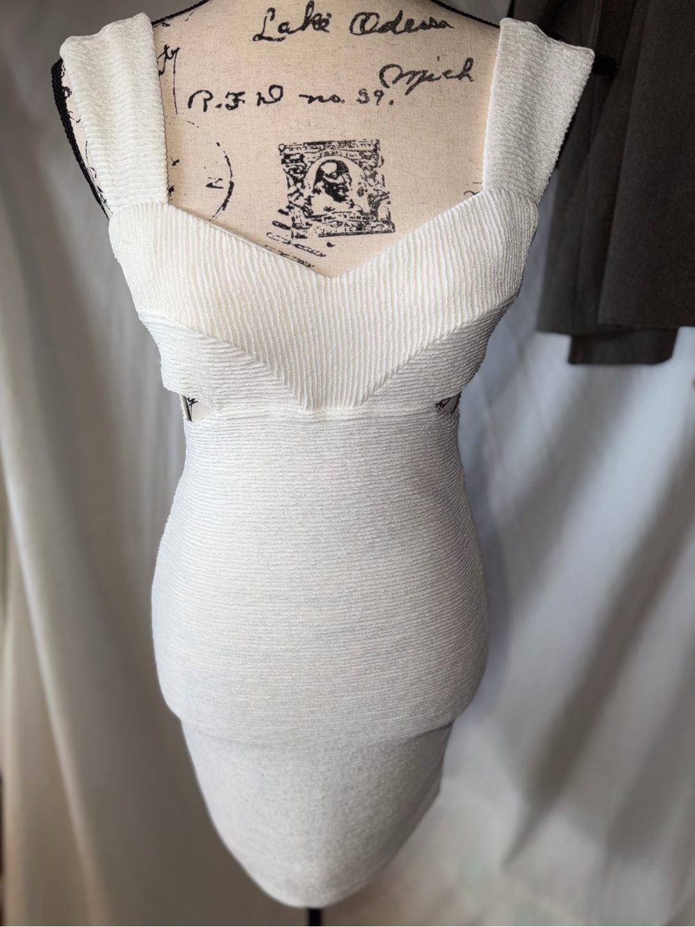 Rumer White Ribbed Sweetheart Neck Mini Dress